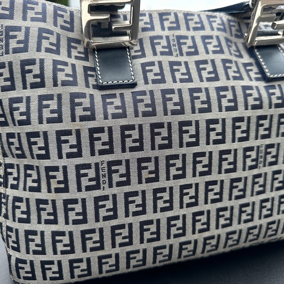 FENDI Vintage Zucchino  Navy Leather & Grey Canvas Tote Bag - Picture 4 of 17